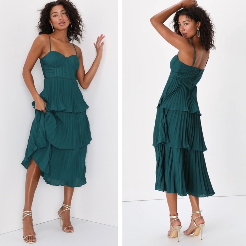 NWOT Lulus Cascading Crush Emerald Green Tiered Bustier Midi Dress Derby